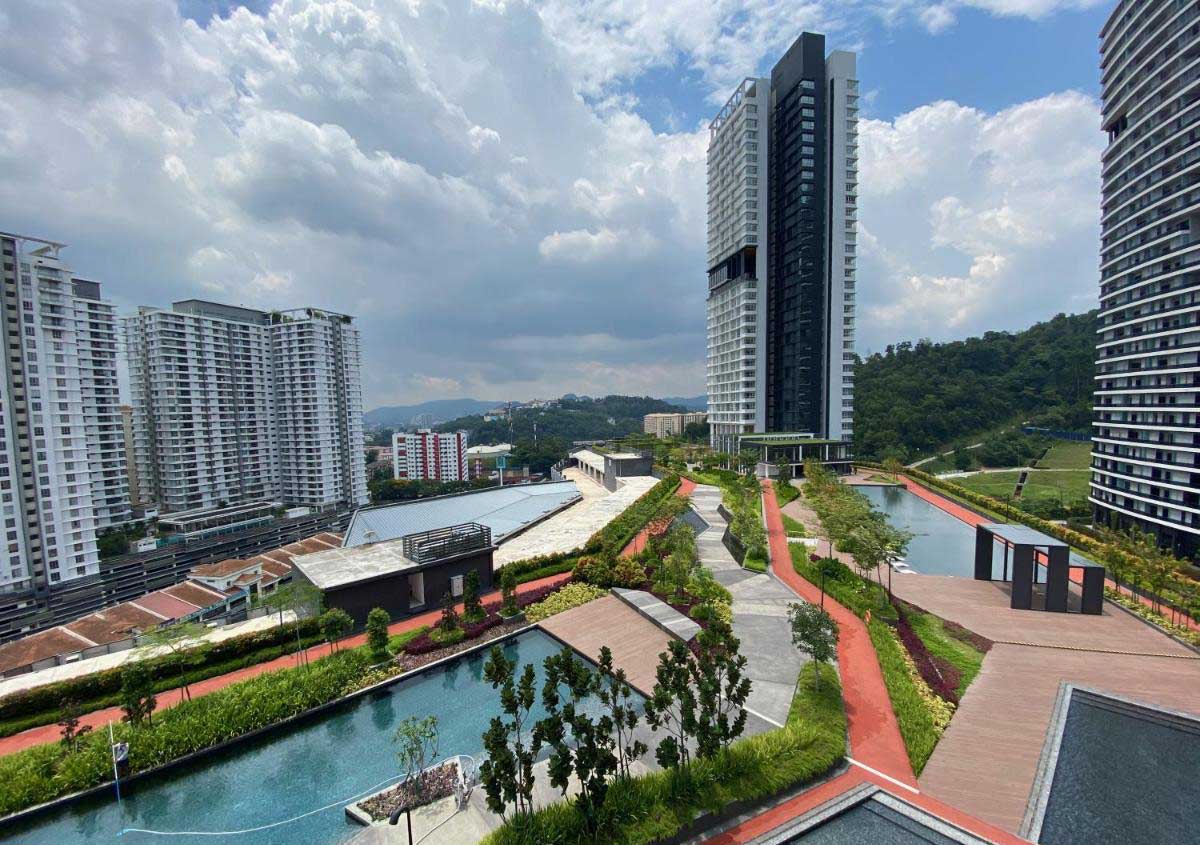 Quarza Residence & KL East Mall